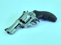 Smith & Wesson
m60